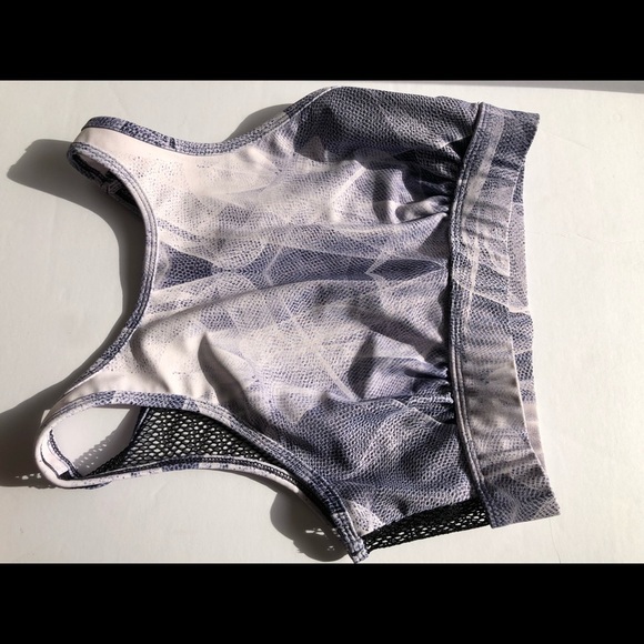 🔥 FIRE SALE CLOSET CLOSING🔥 NWOT Noli Yoga Aria Ballerina Sports Bra Blue Mesh - Picture 6 of 8